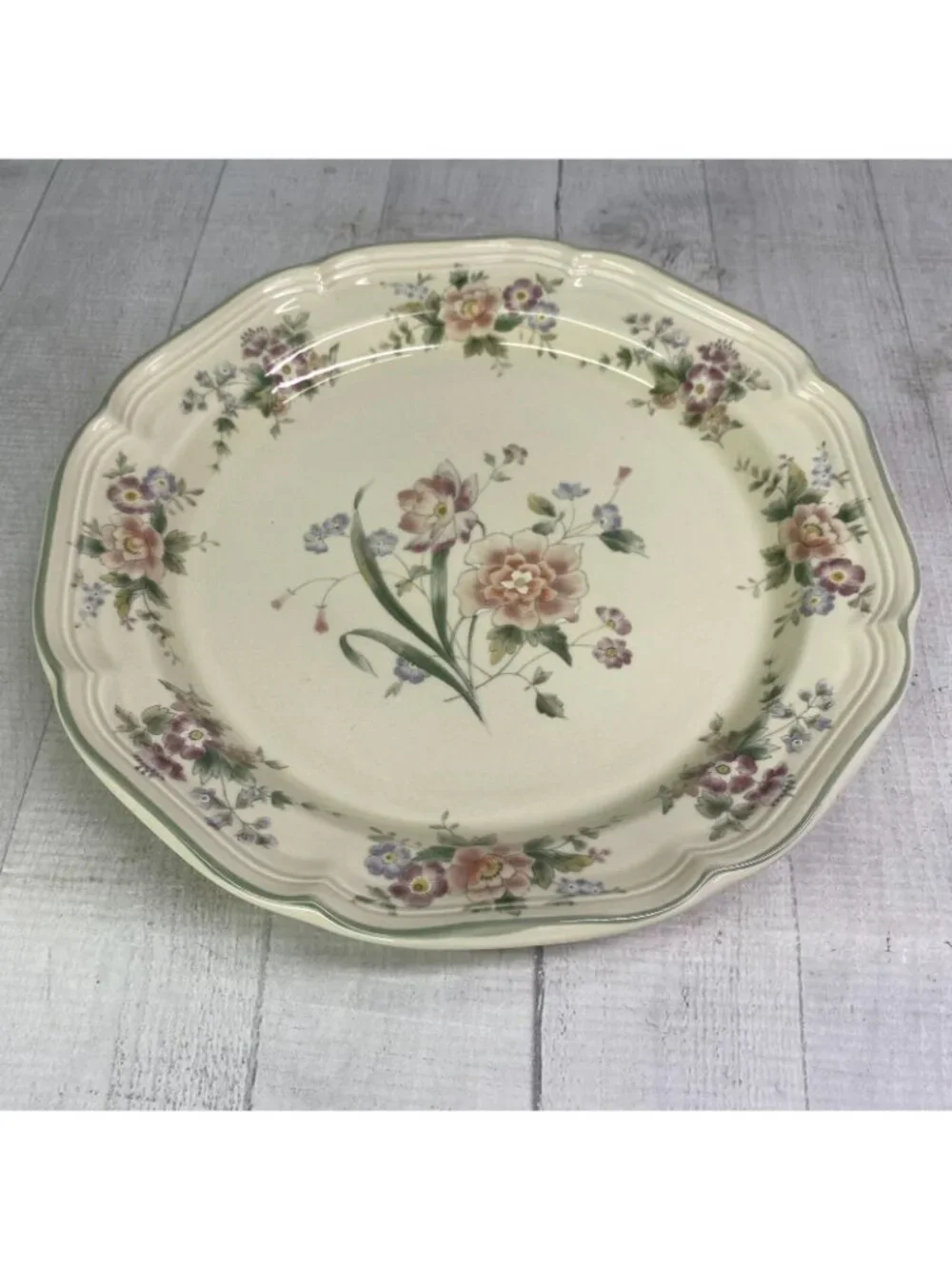 Mikasa PEONY BOUQUET Heritage Peach Blue Flower 1 Dinner Plate & 1 Salad Plate